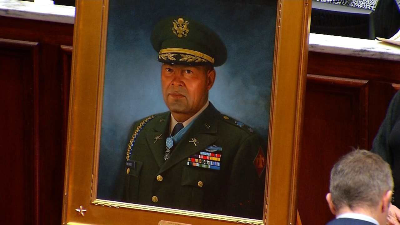 Oklahoma Leaders Pay Tribute To WWII Hero Ernest Childers