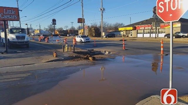 Tulsa Water Valve Replaced On Peoria, One Lane Still Closed