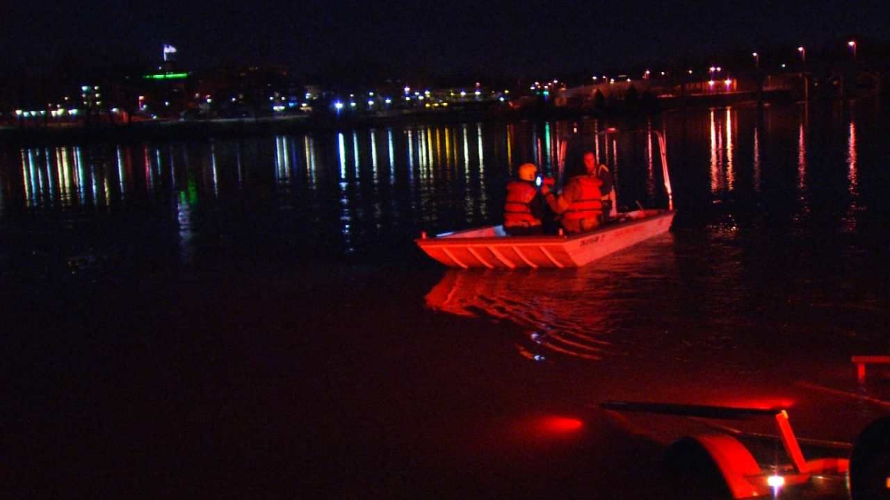 Teen's 911 Call Sparks West Tulsa Arkansas River Search