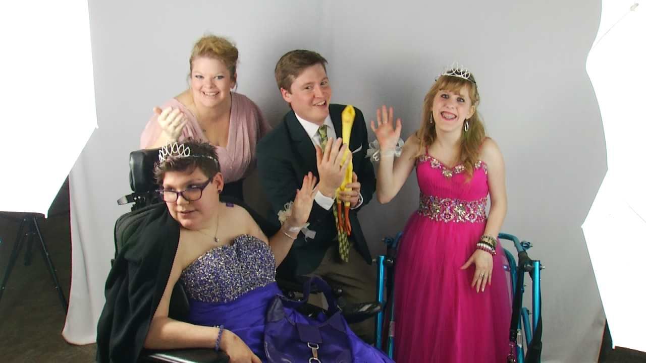 It Was A 'Night To Shine' For 300 Tulsa Area Teens