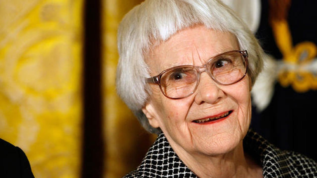 'To Kill a Mockingbird' Author Harper Lee Dead At 89